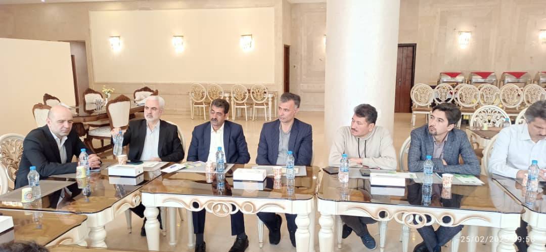 دیدار صمیمی مدیرعامل سازمان همیاری شهرداری های خراسان رضوی با شهرداران استان