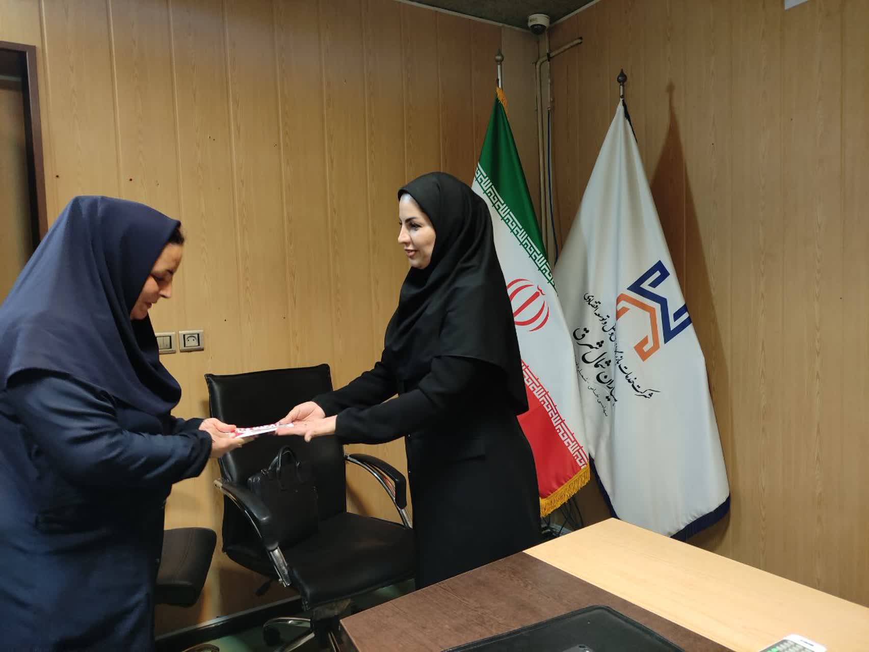 قدردانی از زحمات پرسنل شهربازی پارک ملت به مناسبت روز کار و کارگر