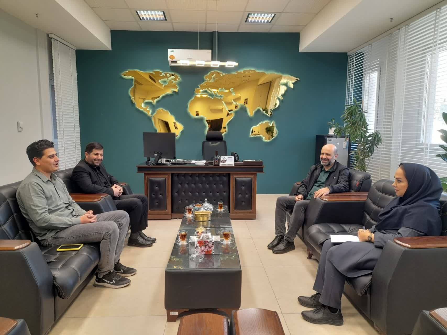 هم‌افزایی در خدمت مدیریت شهری؛ دیدار مدیرعامل شرکت همیاران شمال شرق با شهردار قاسم‌آباد